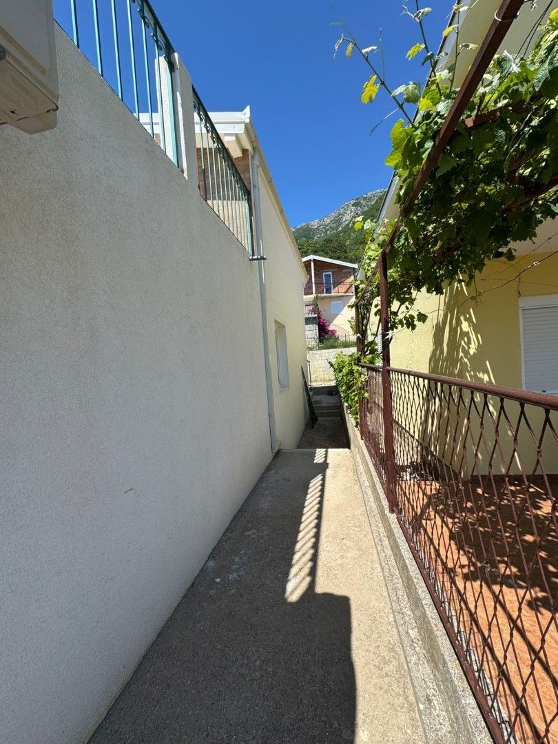 Дом в Сутоморе, Черногория, 200 м² - фото 16