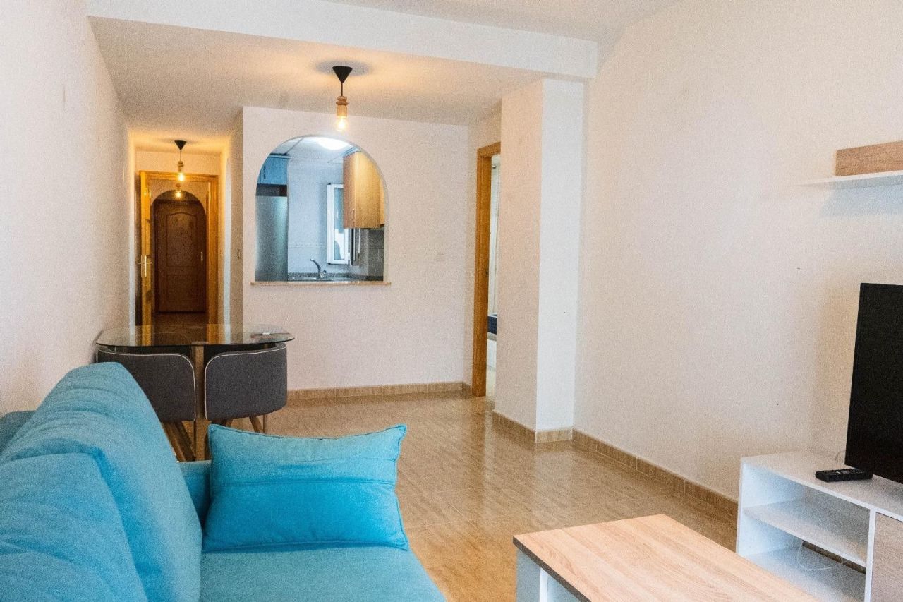 Апартаменты в Альморади, Испания, 75 м² - фото 1