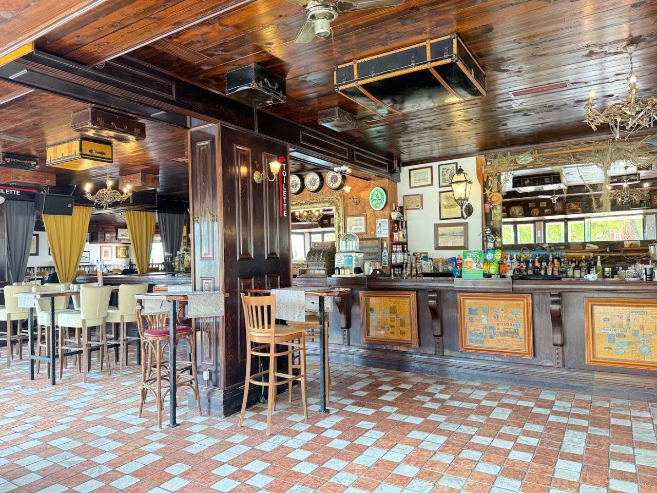 Кафе, ресторан в Пиране, Словения, 273 м² - фото 10