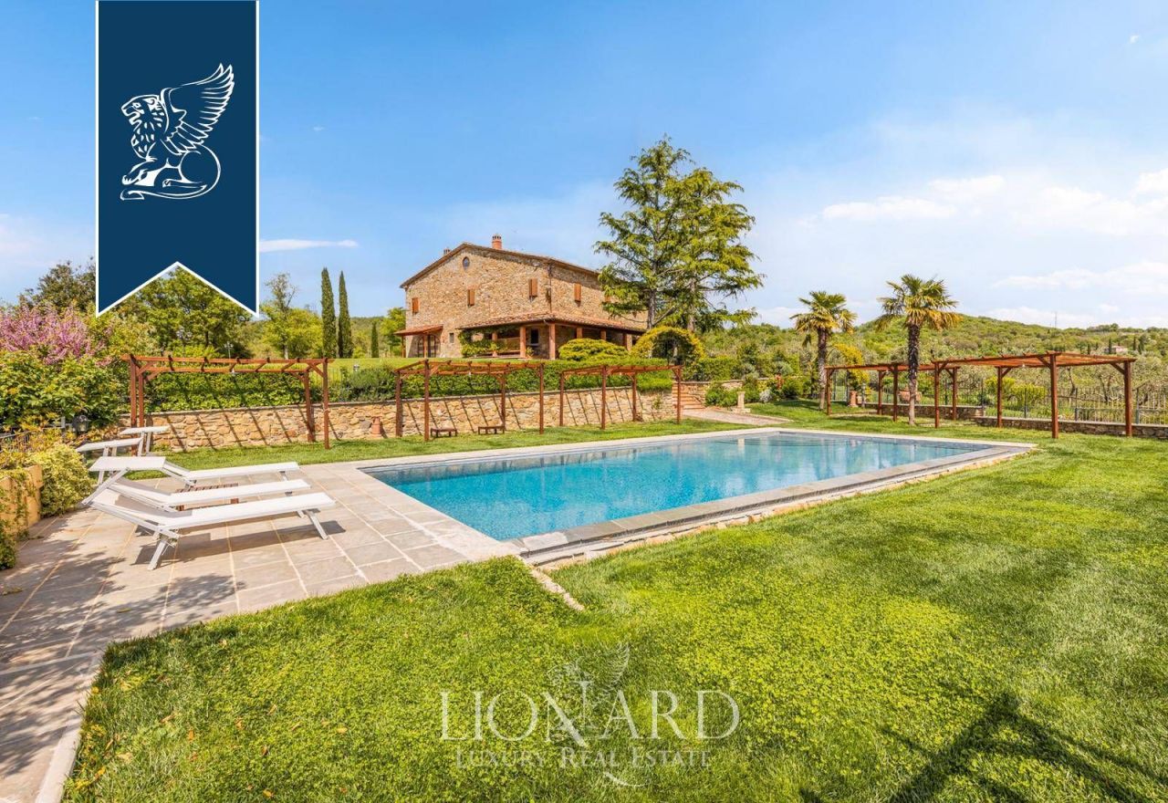 Ферма в Ареццо, Италия, 800 м² - фото 5