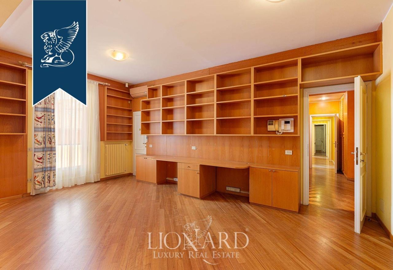 Апартаменты в Милане, Италия, 470 м² - фото 9