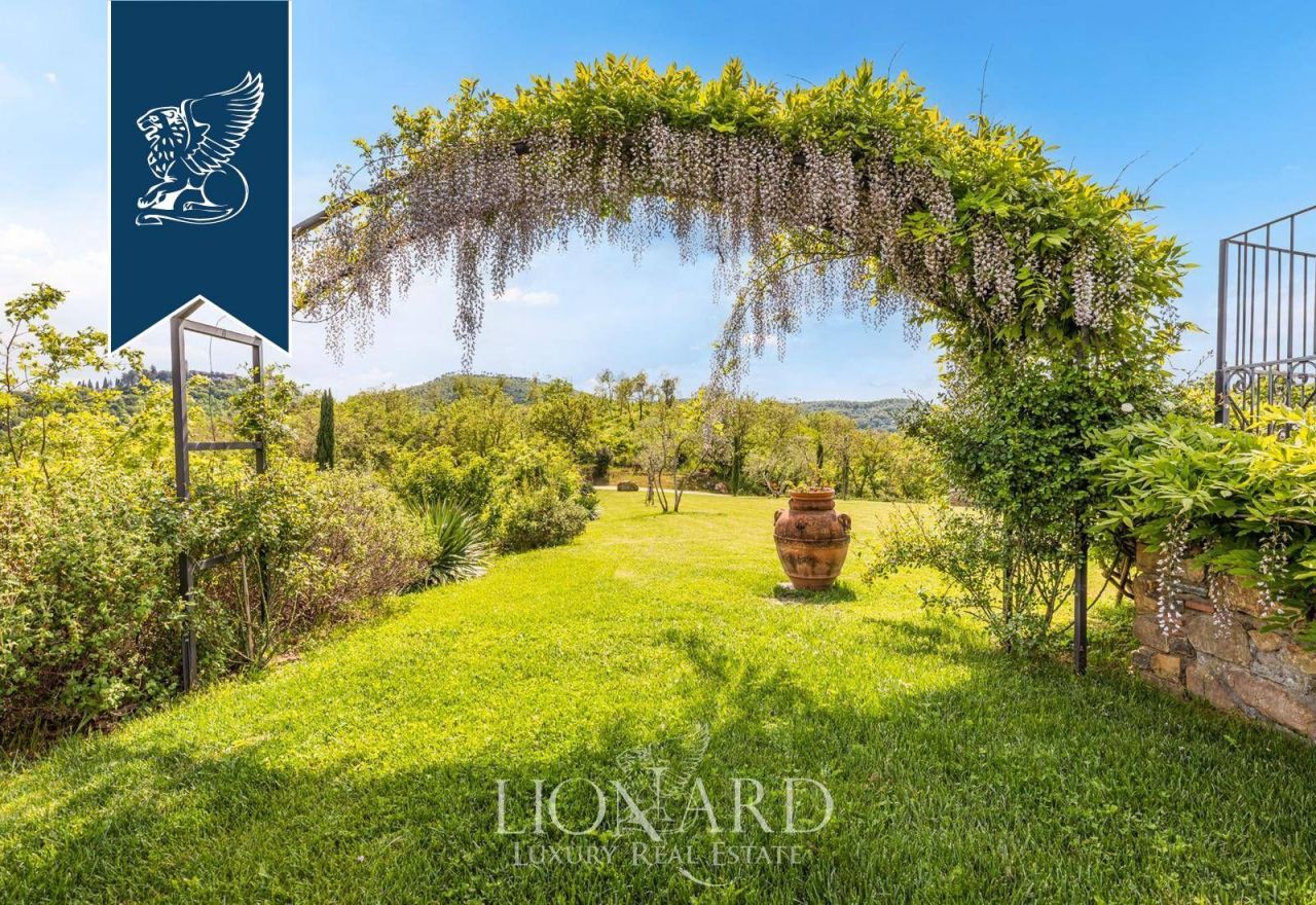 Ферма в Ареццо, Италия, 800 м² - фото 9