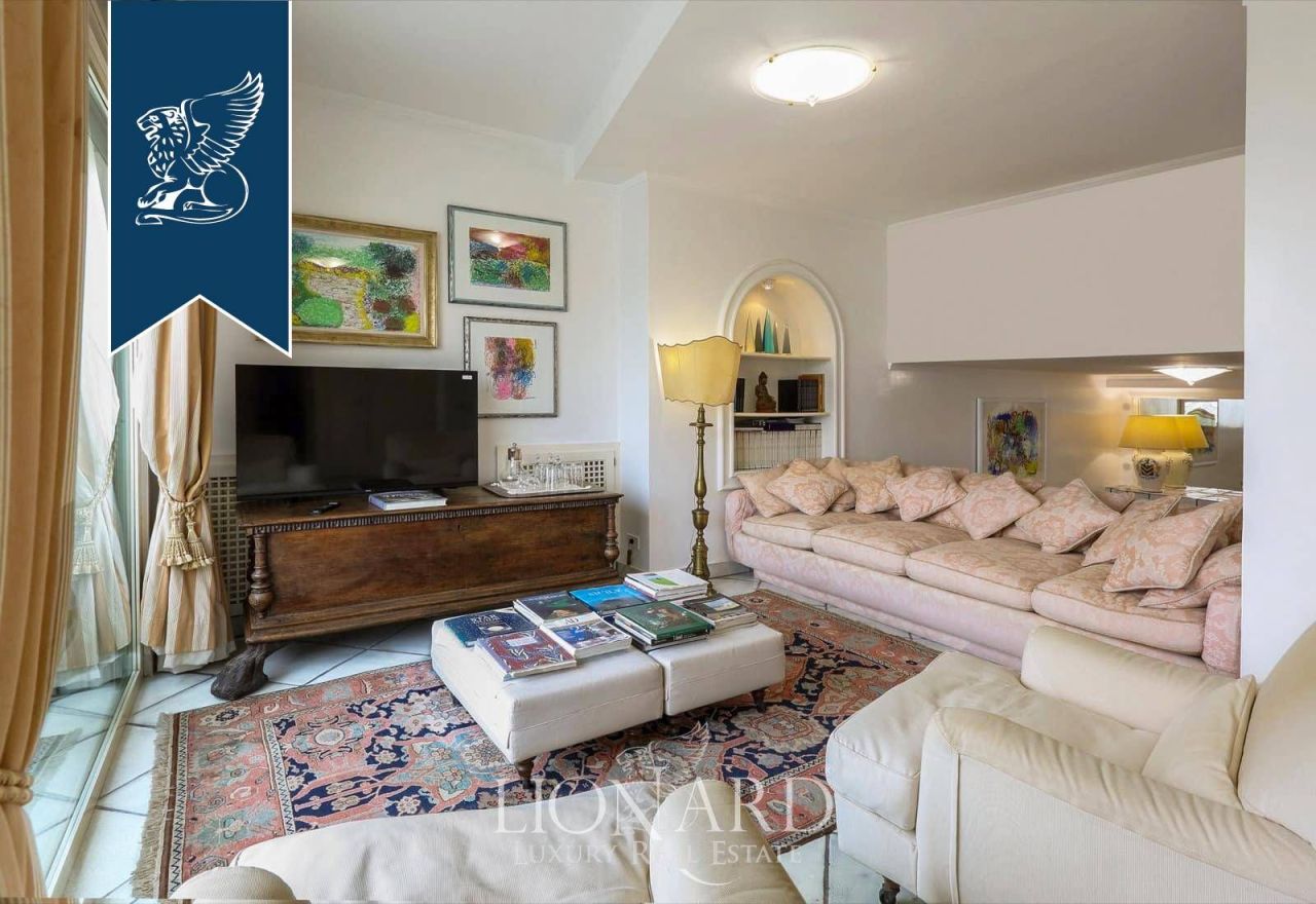 Дом в Таормине, Италия, 200 м² - фото 9