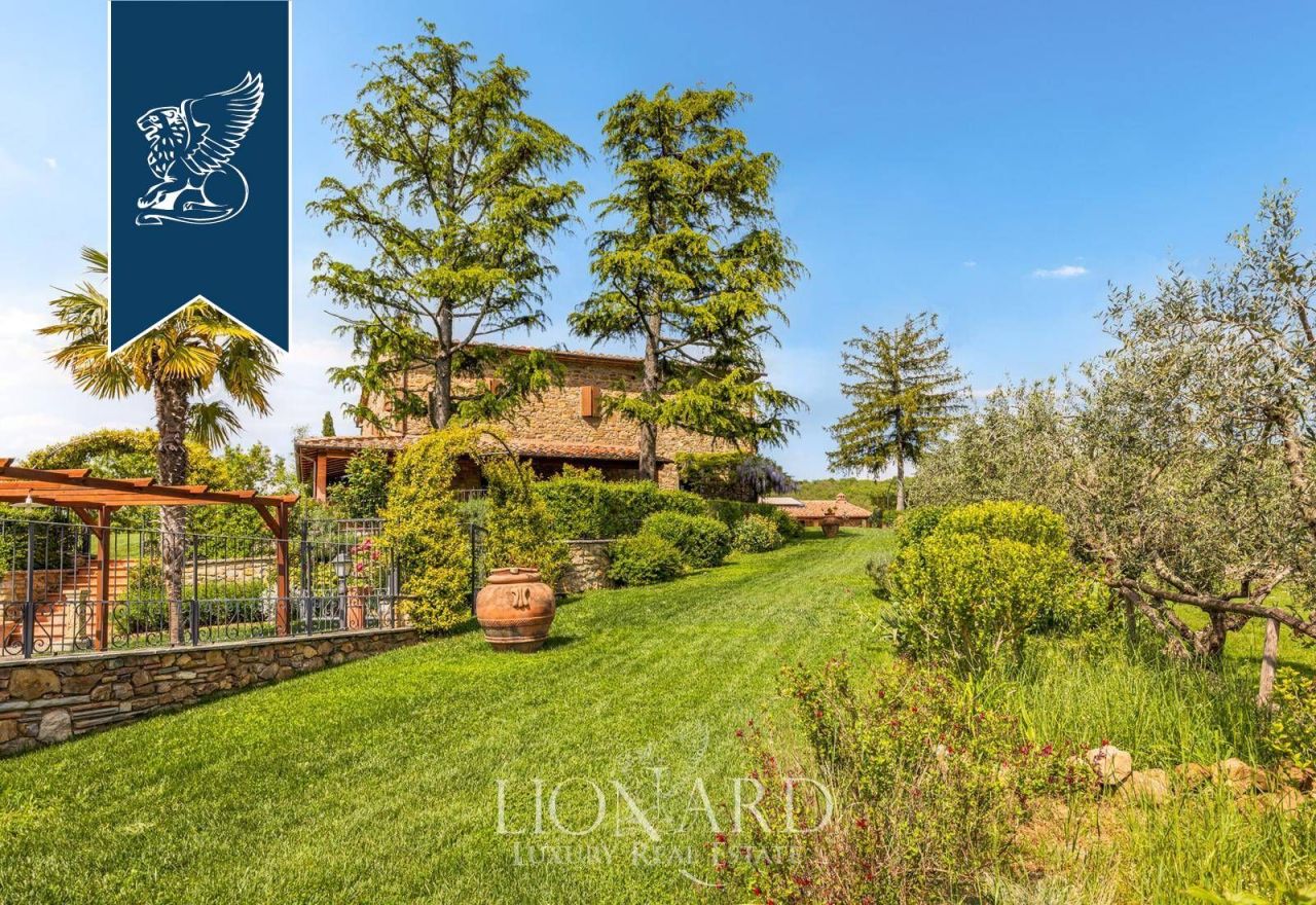 Ферма в Ареццо, Италия, 800 м² - фото 10