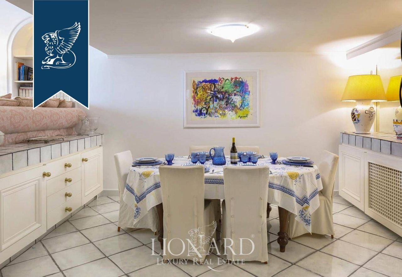 Дом в Таормине, Италия, 200 м² - фото 13