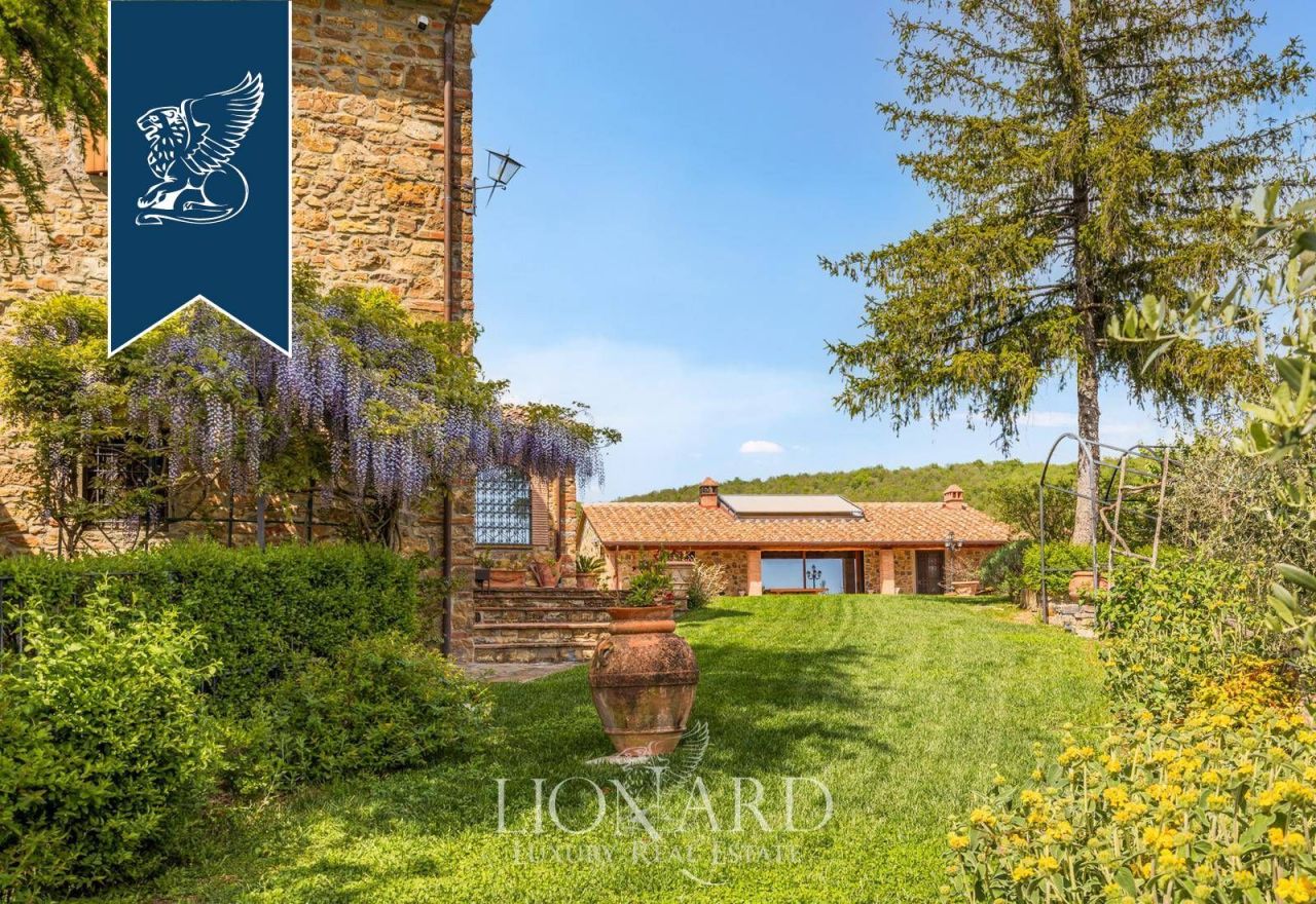 Ферма в Ареццо, Италия, 800 м² - фото 14