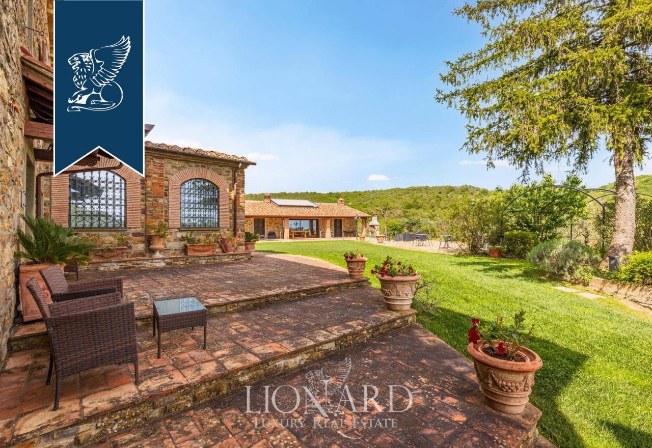 Ферма в Ареццо, Италия, 800 м² - фото 16