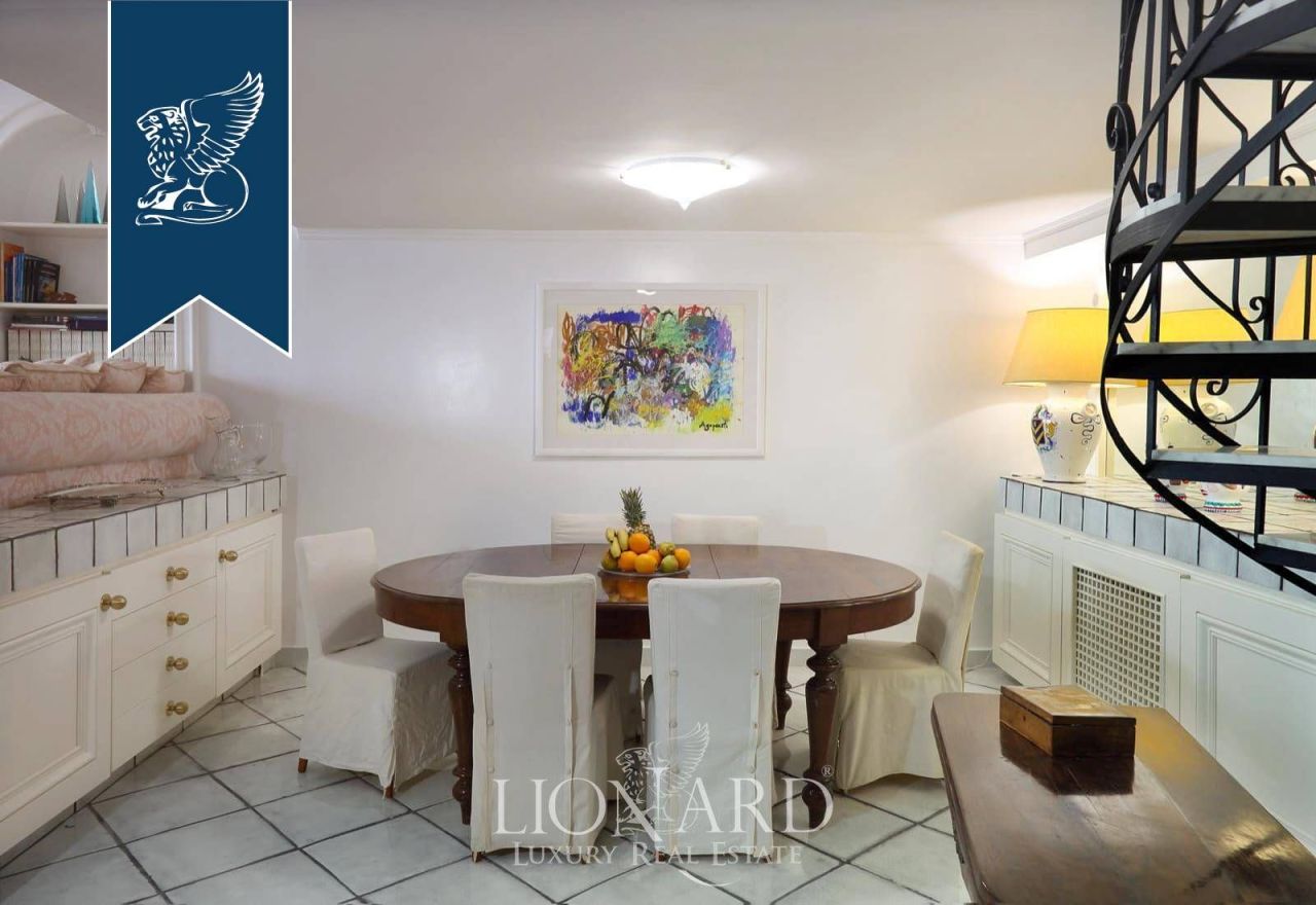 Дом в Таормине, Италия, 200 м² - фото 16