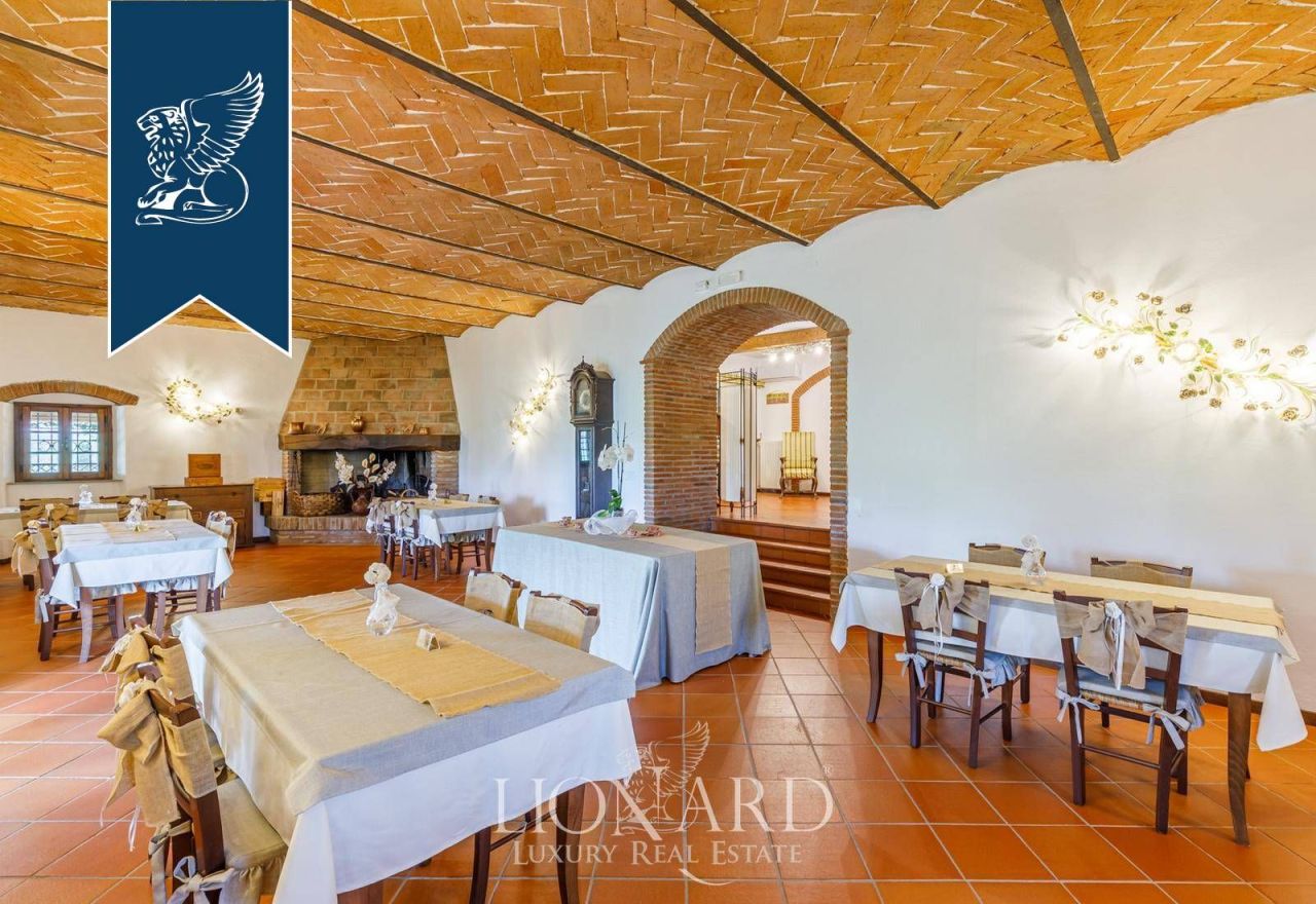 Ферма в Ареццо, Италия, 800 м² - фото 17