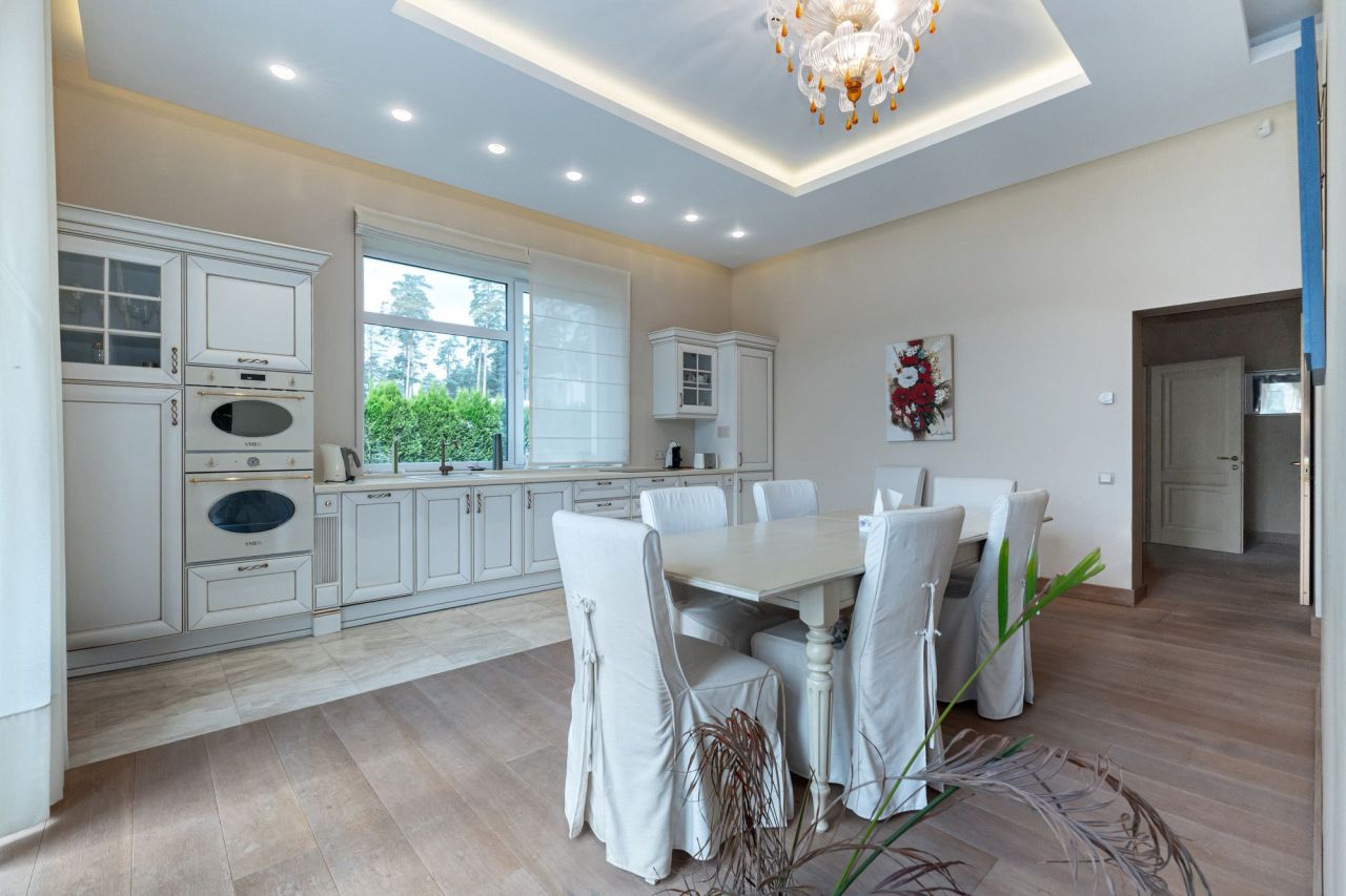 Дом в Марупском крае, Латвия, 360 м² - фото 6