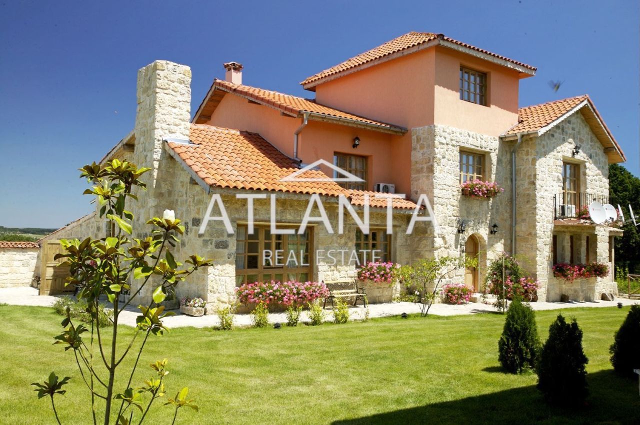 Дом в Приселци, Болгария, 2 000 м² - фото 2