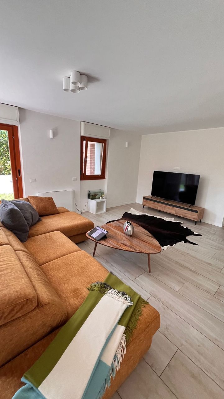 Апартаменты в провинции Монца-э-Брианца, Италия, 220 м² - фото 13