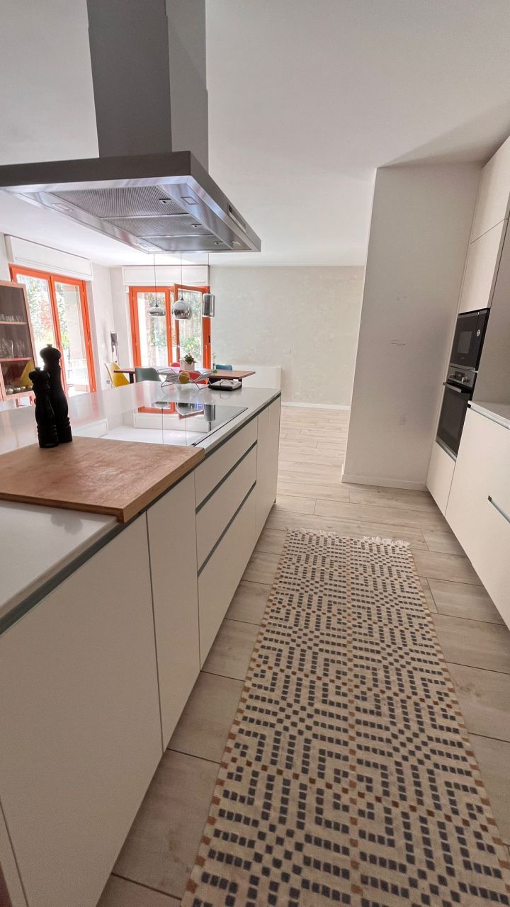 Апартаменты в провинции Монца-э-Брианца, Италия, 220 м² - фото 9