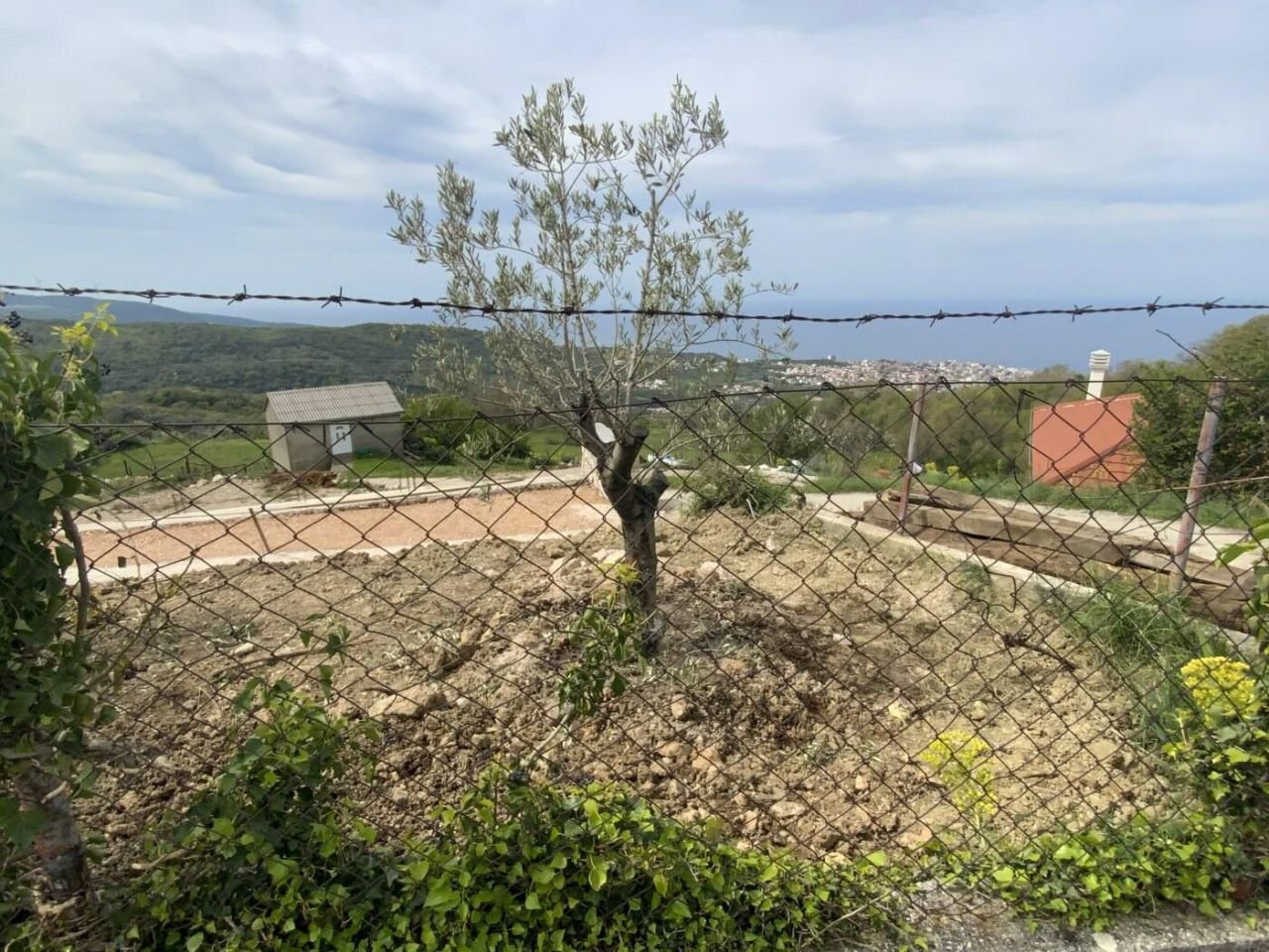 Земля в Баре, Черногория, 325 м² - фото 7