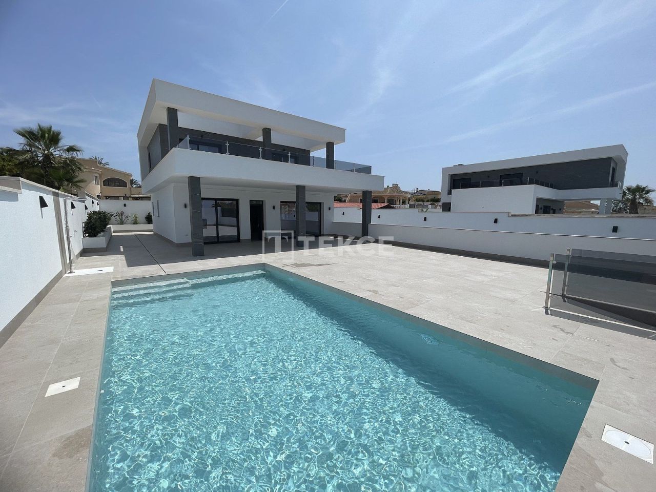 Вилла в Рохалесе, Испания, 280 м² - фото 6