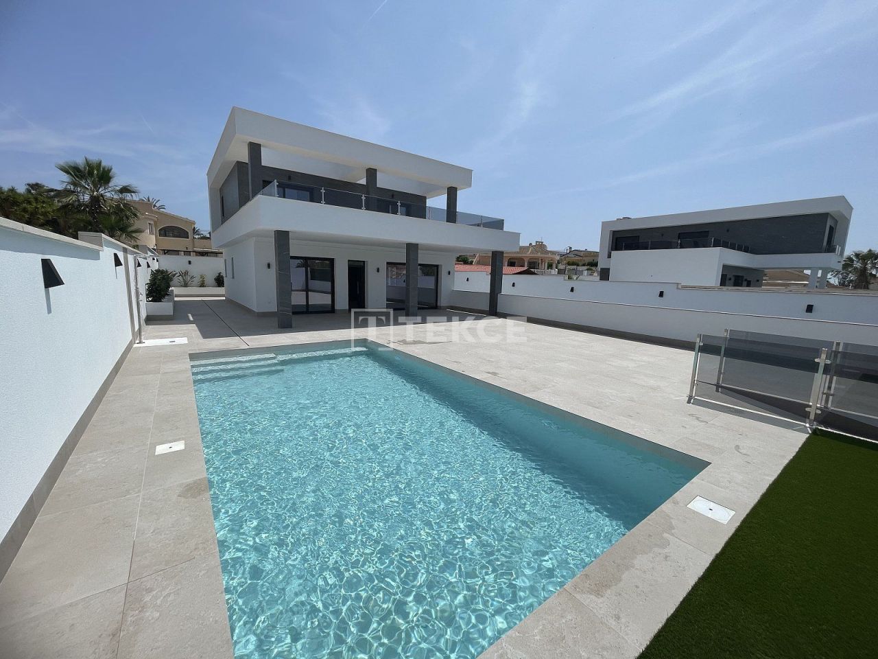 Вилла в Рохалесе, Испания, 280 м² - фото 7