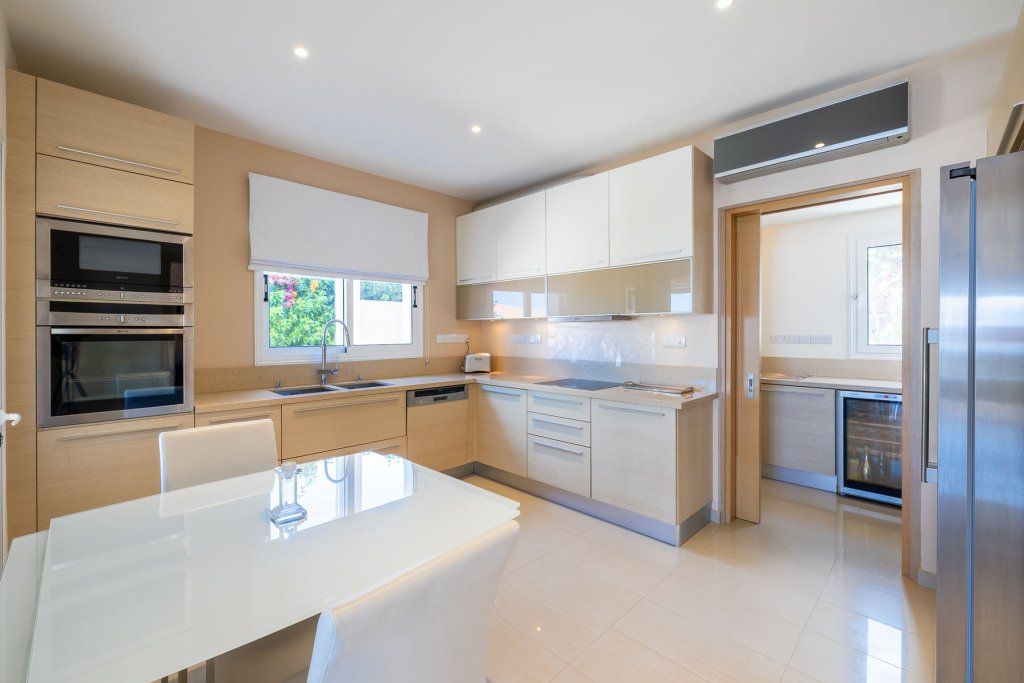 Квартира в Пафосе, Кипр, 200 м² - фото 5