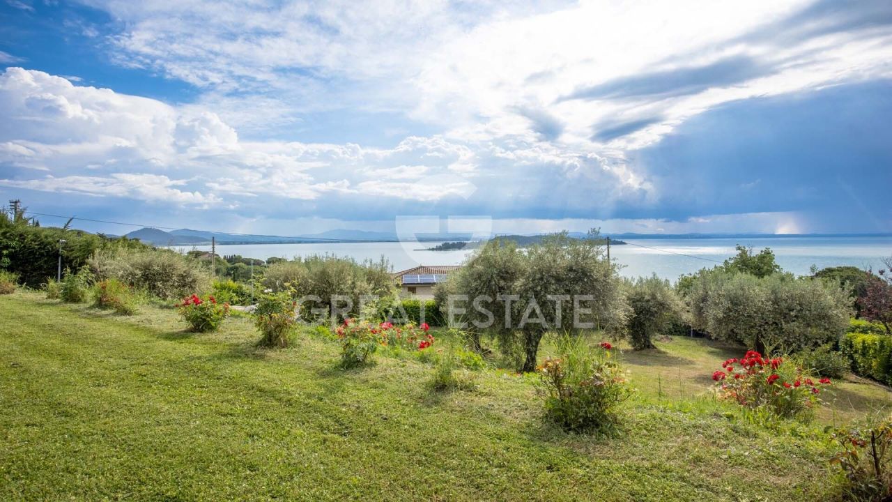 Вилла в Маджоне, Италия, 364.2 м² - фото 17