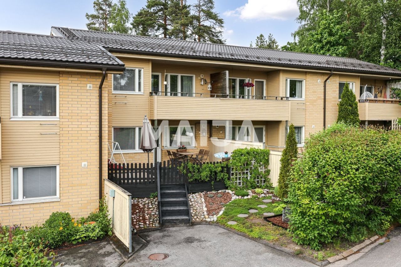 Квартира в Вантаа, Финляндия, 98.5 м² - фото 1
