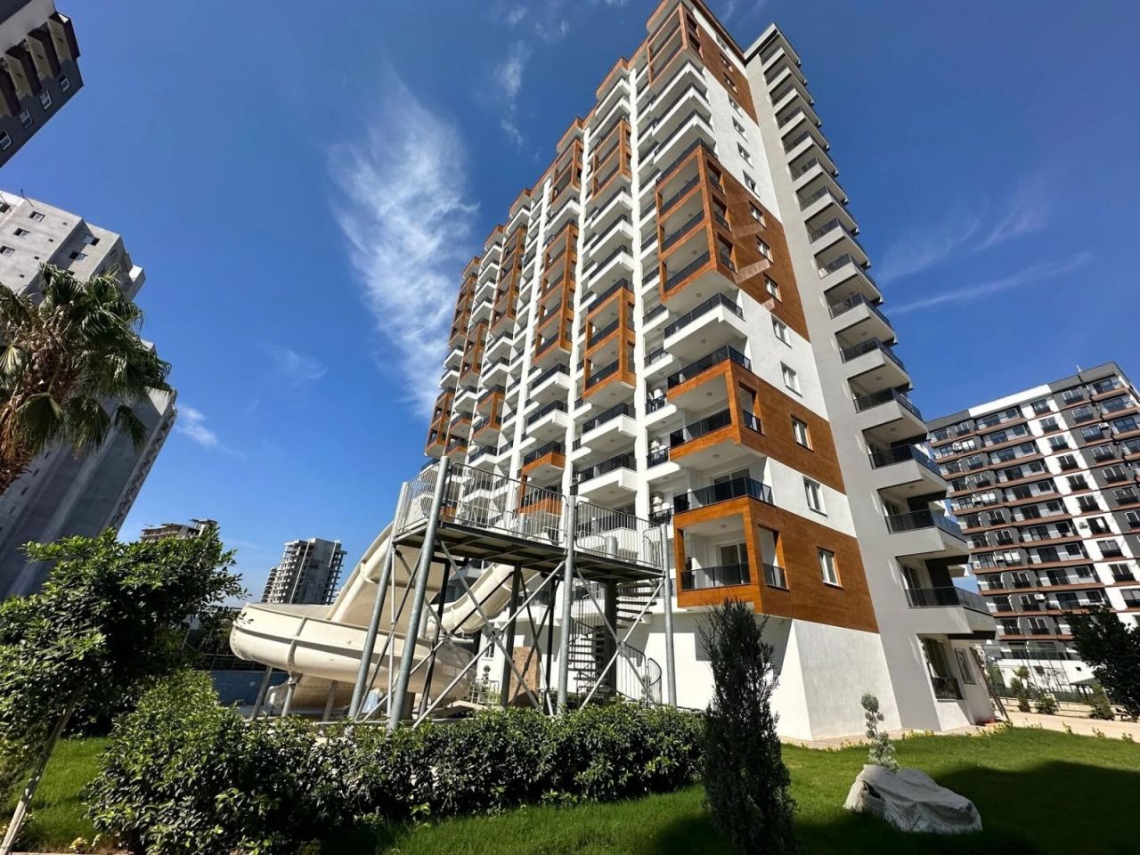 Квартира в Мерсине, Турция, 65 м² - фото 1
