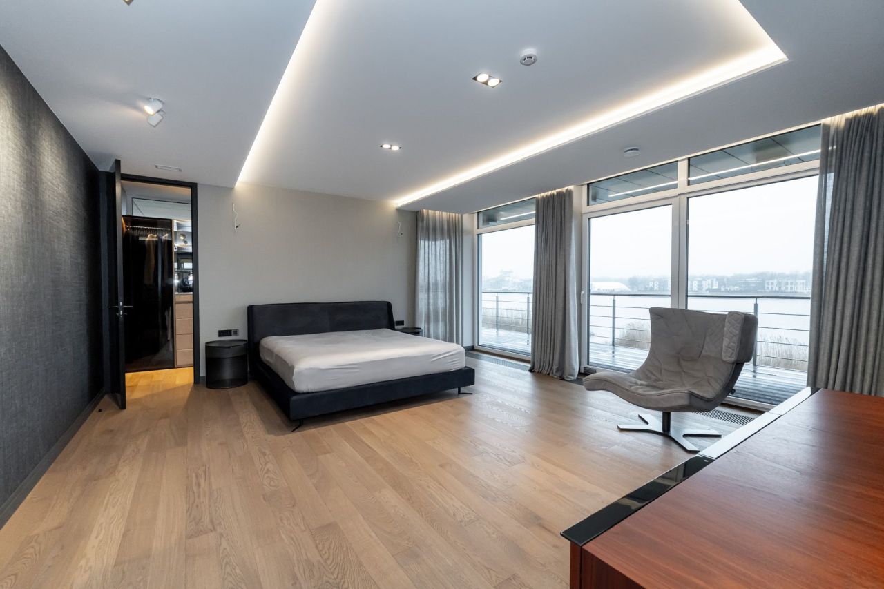 Дом в Юрмале, Латвия, 400 м² - фото 11