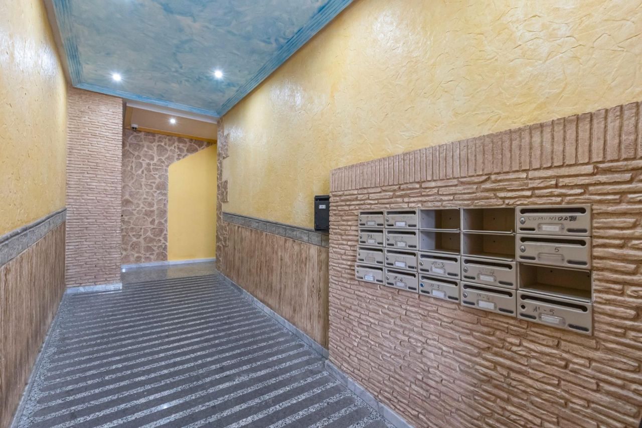 Квартира в Торревьехе, Испания, 69 м² - фото 14