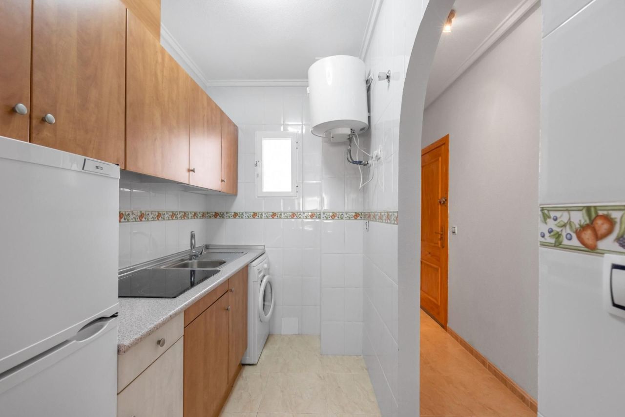 Квартира в Торревьехе, Испания, 69 м² - фото 11