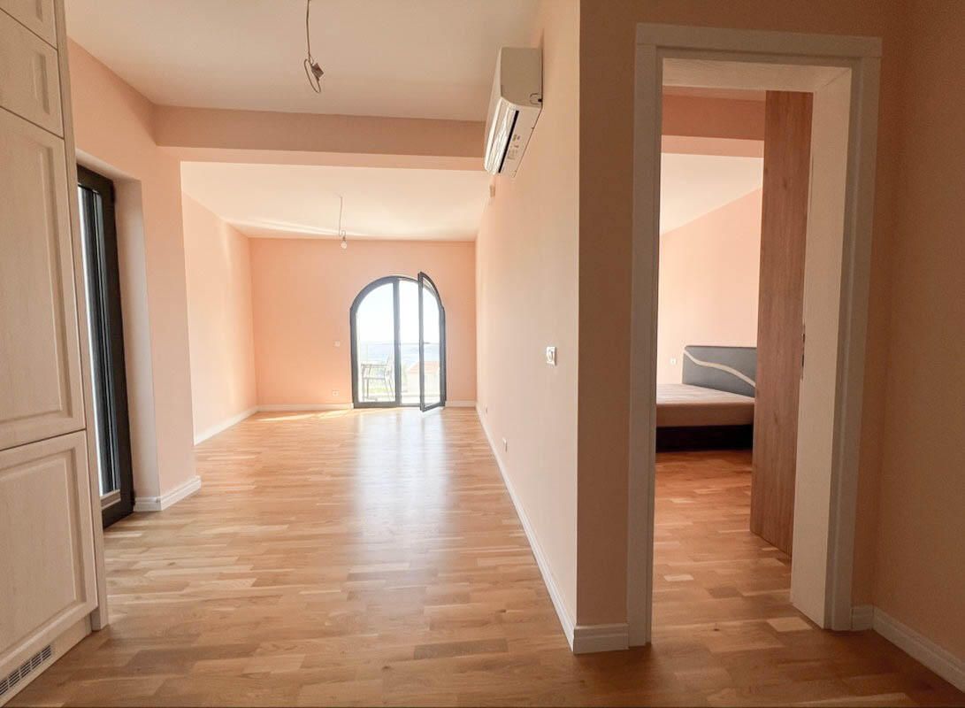 Квартира в Бечичи, Черногория, 53 м² - фото 1