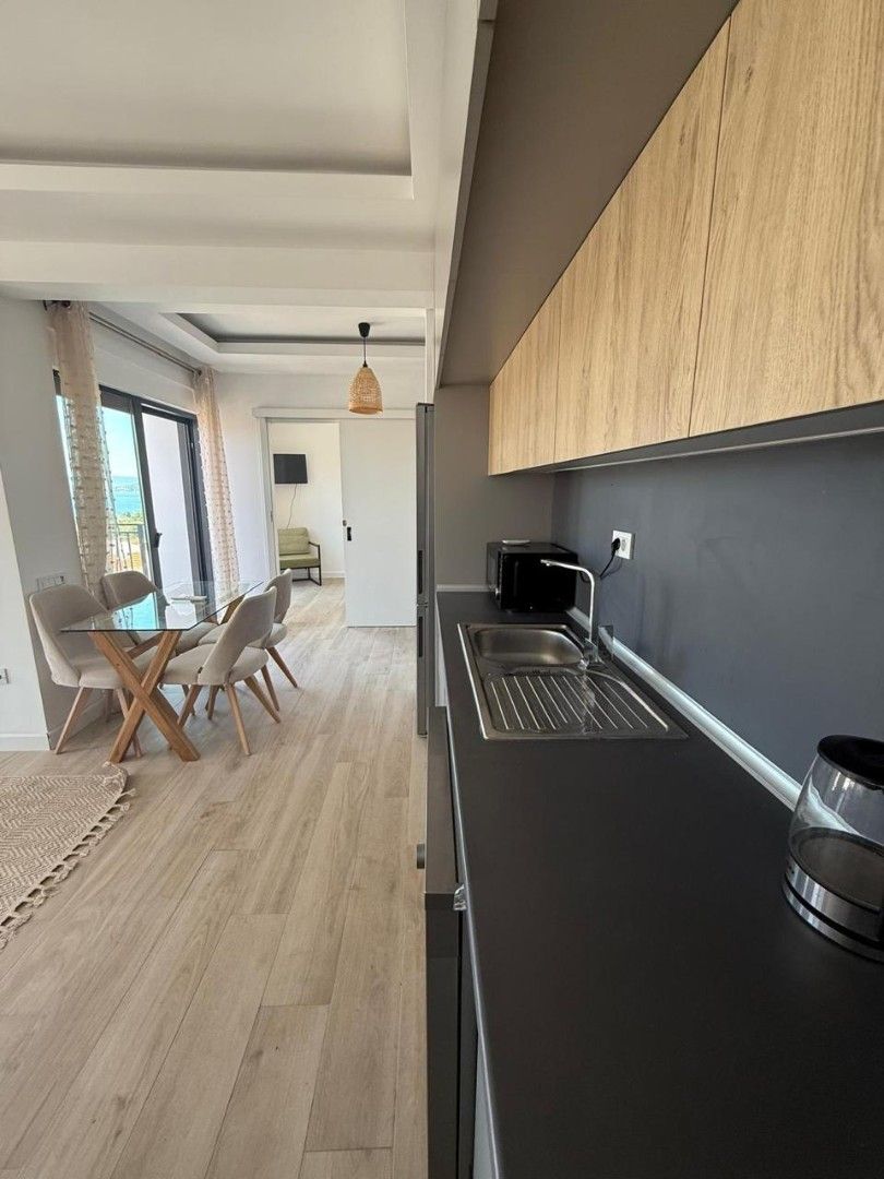 Квартира в Тивате, Черногория, 70 м² - фото 8