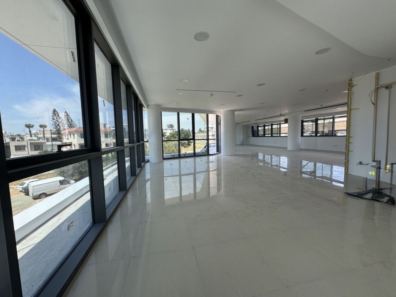 Офис в Лимасоле, Кипр, 198 м² - фото 2