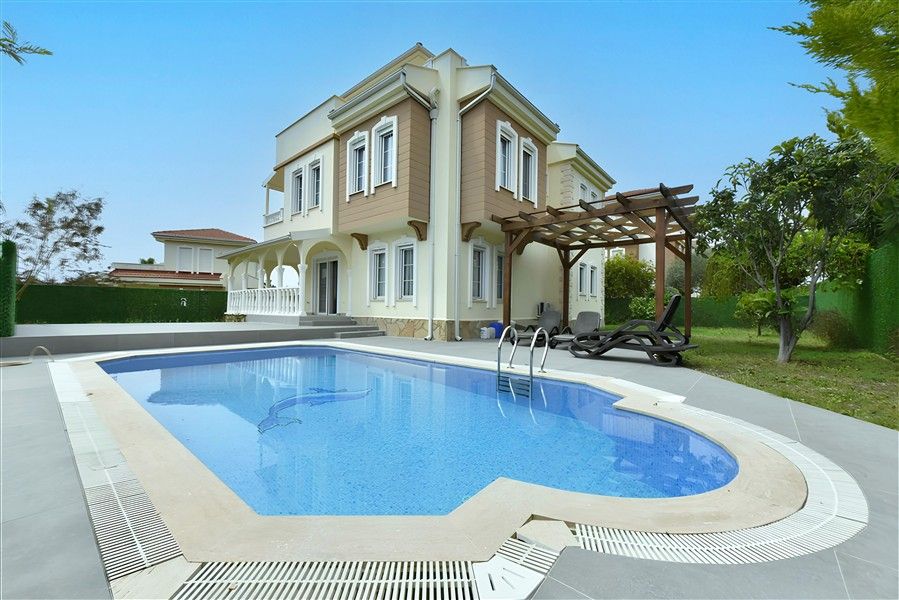 Вилла в Авсалларе, Турция, 290 м² - фото 1
