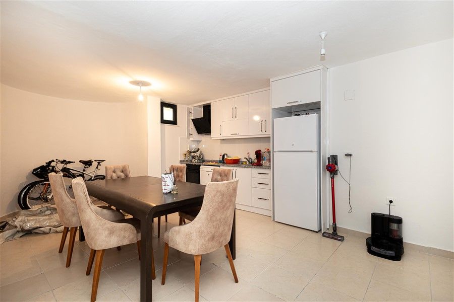 Вилла в Алании, Турция, 400 м² - фото 10