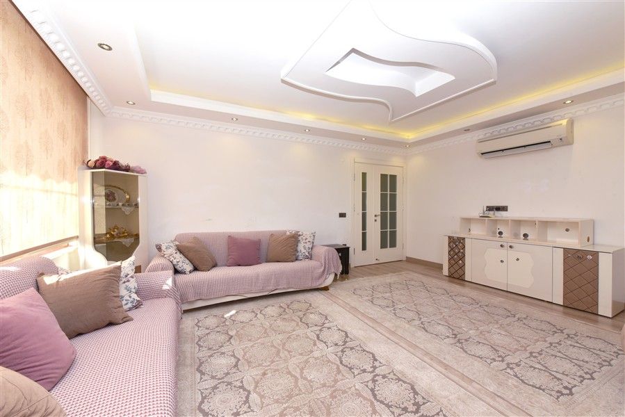 Вилла в Кестеле, Турция, 500 м² - фото 11