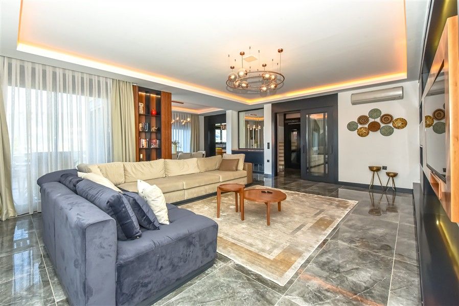 Вилла в Алании, Турция, 550 м² - фото 13