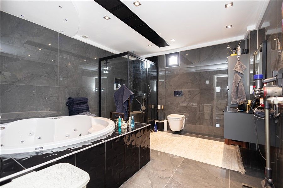 Вилла в Алании, Турция, 400 м² - фото 17