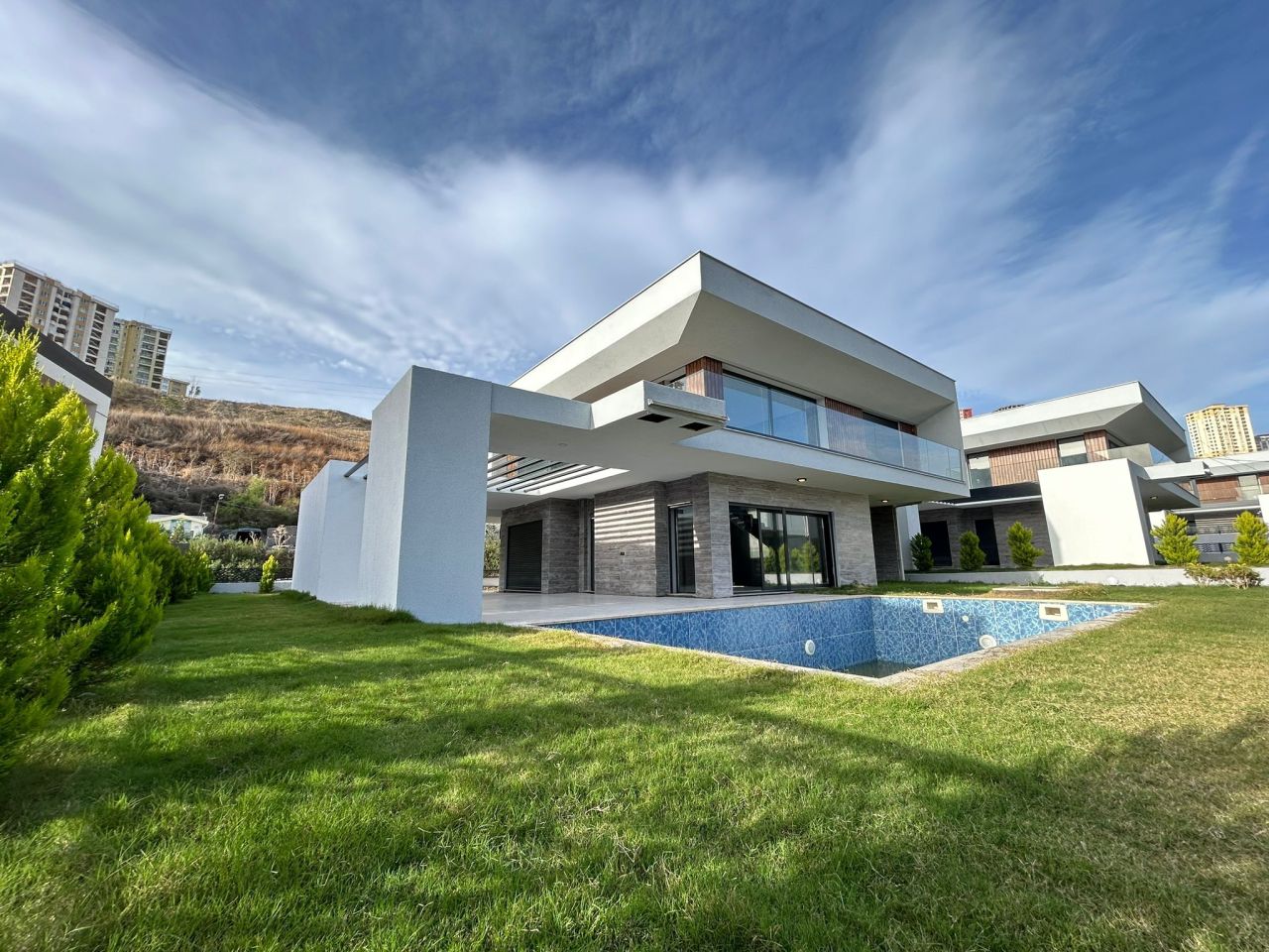 Вилла в Кушадасы, Турция, 280 м² - фото 1