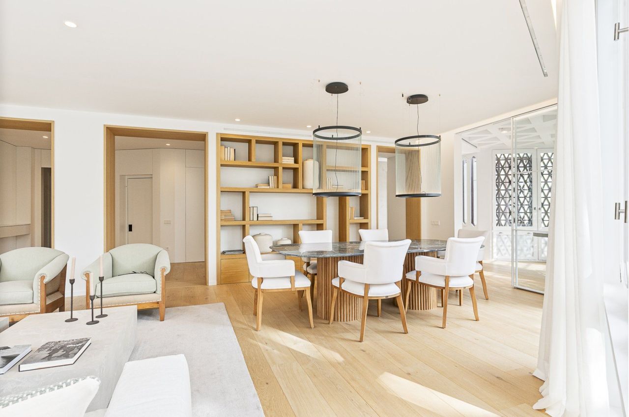 Квартира в Барселоне, Испания, 273 м² - фото 5