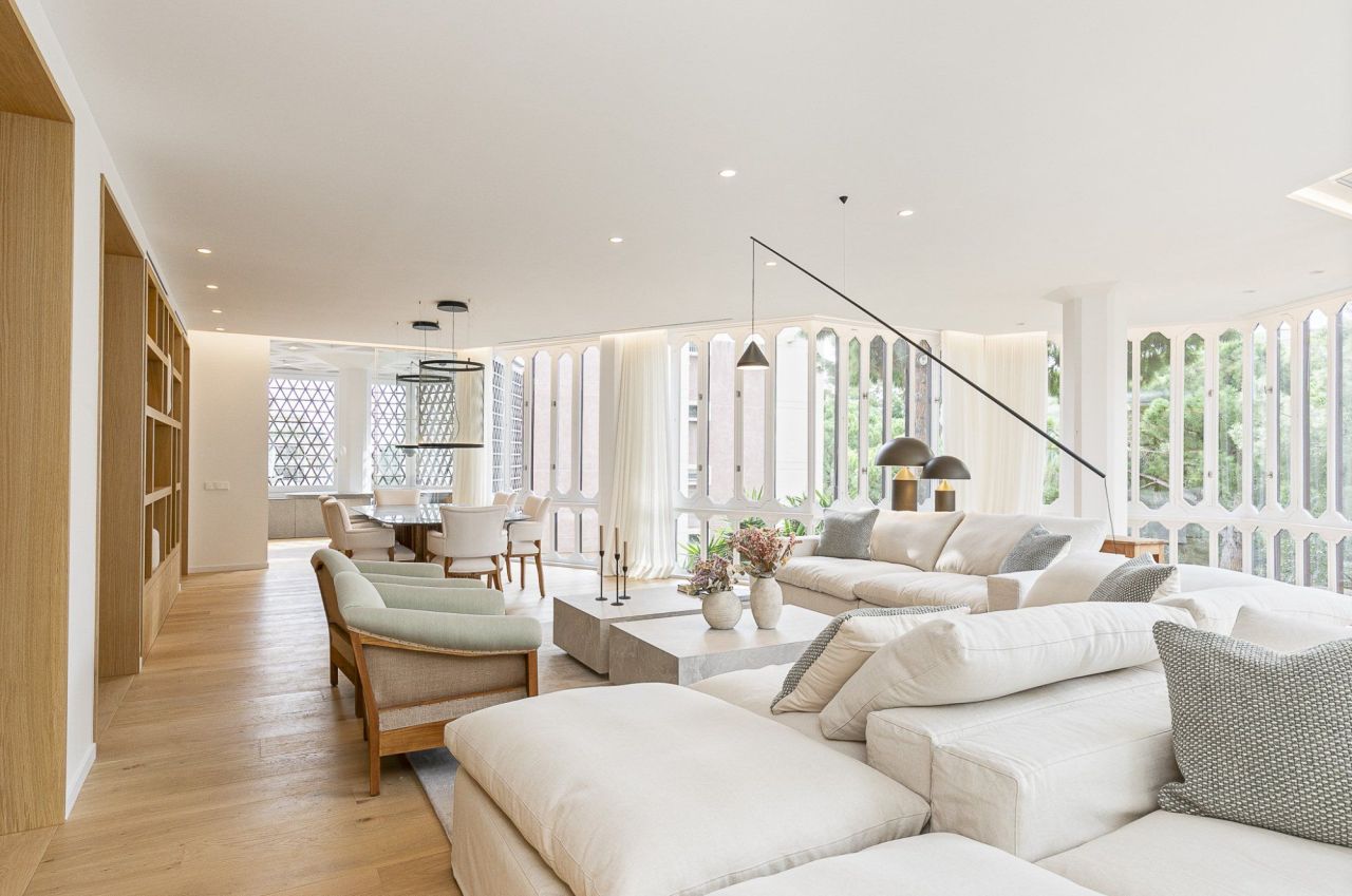 Квартира в Барселоне, Испания, 273 м² - фото 11