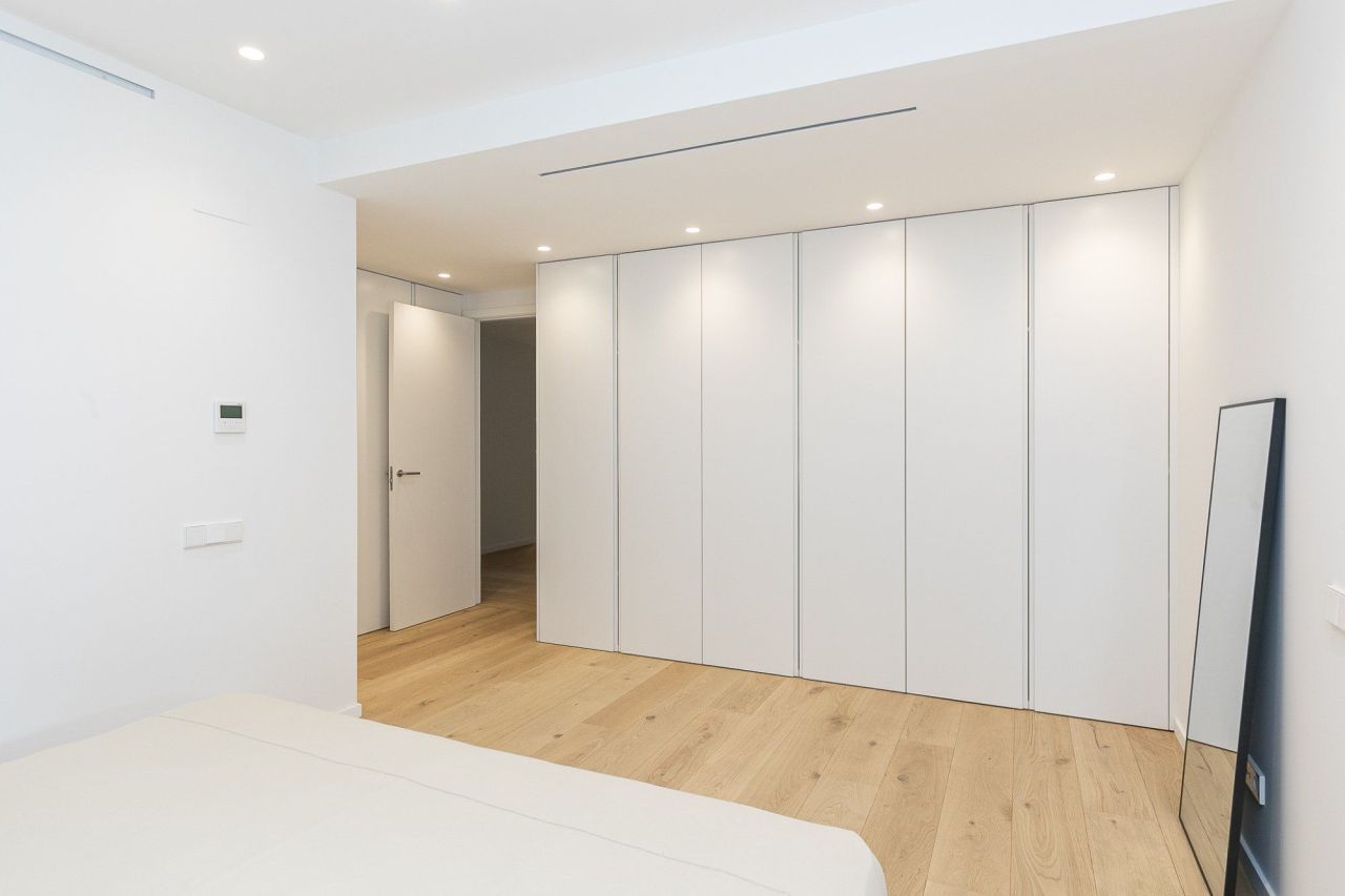 Квартира в Барселоне, Испания, 273 м² - фото 19