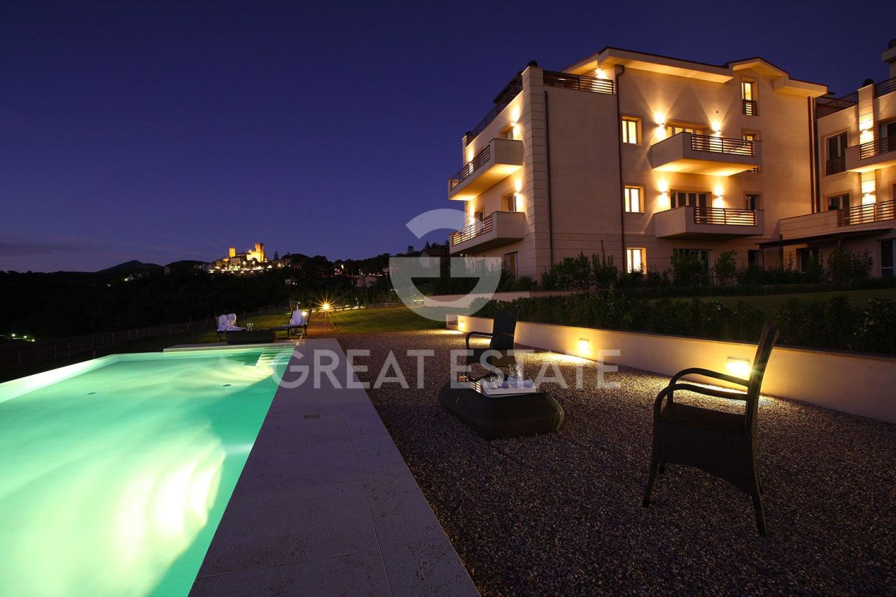 Апартаменты San Casciano dei Bagni, Италия, 171.6 м² - фото 2