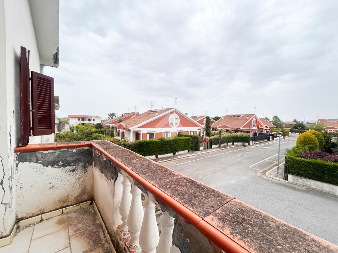 Таунхаус в Скалее, Италия, 46 м² - фото 3