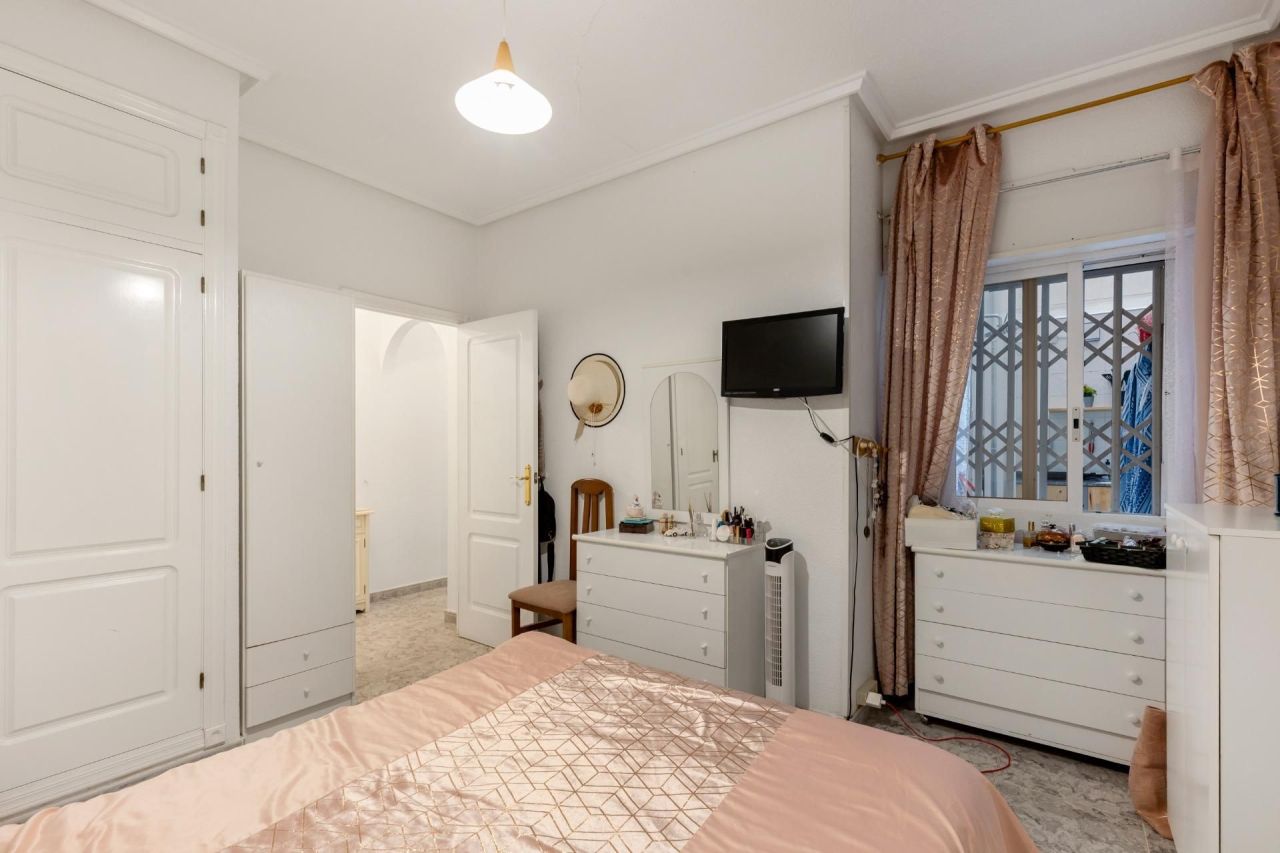 Квартира в Торревьехе, Испания, 58 м² - фото 11