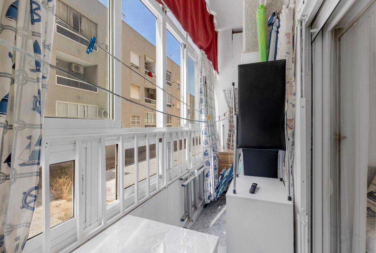 Квартира в Торревьехе, Испания, 58 м² - фото 4