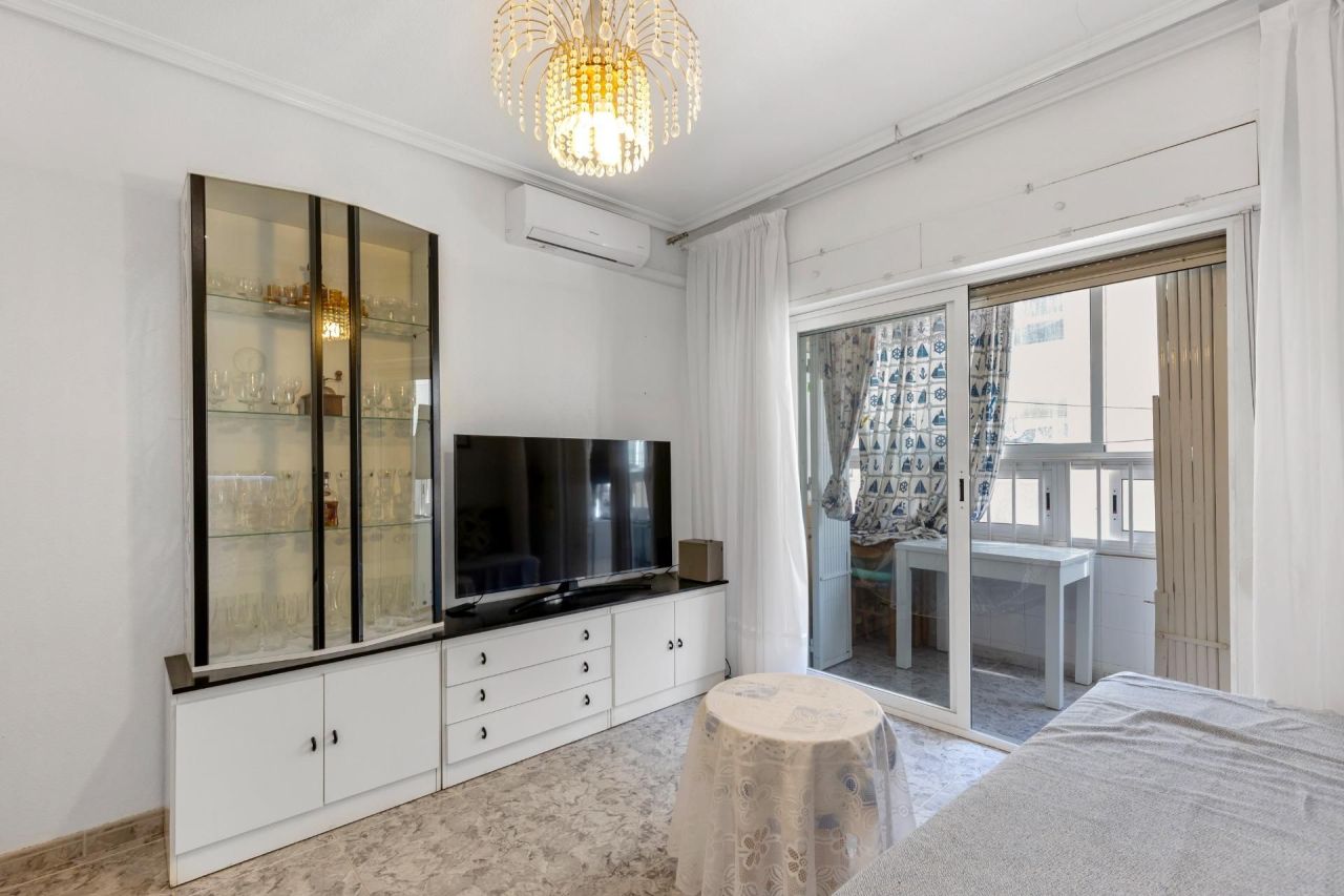 Квартира в Торревьехе, Испания, 58 м² - фото 3