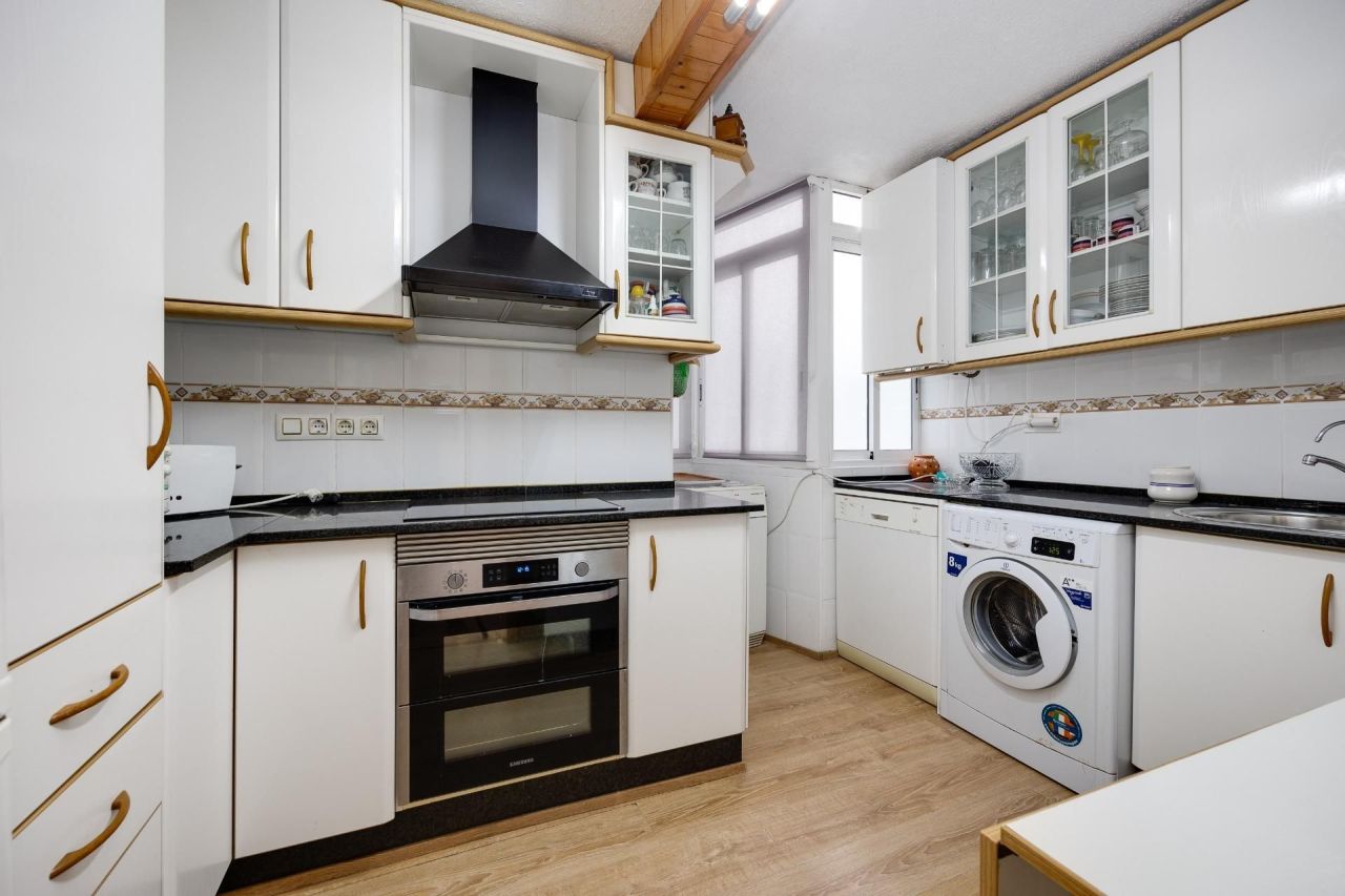 Квартира в Торревьехе, Испания, 89 м² - фото 4