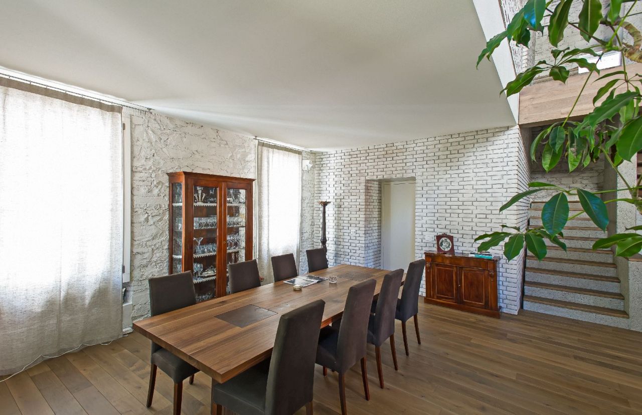 Вилла у озера Комо, Италия, 400 м² - фото 6