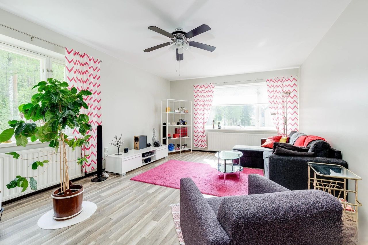 Квартира в Каяани, Финляндия, 80 м² - фото 1