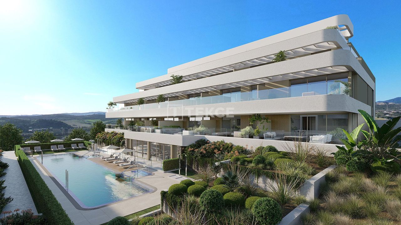 Апартаменты в Эстепоне, Испания, 98 м² - фото 1