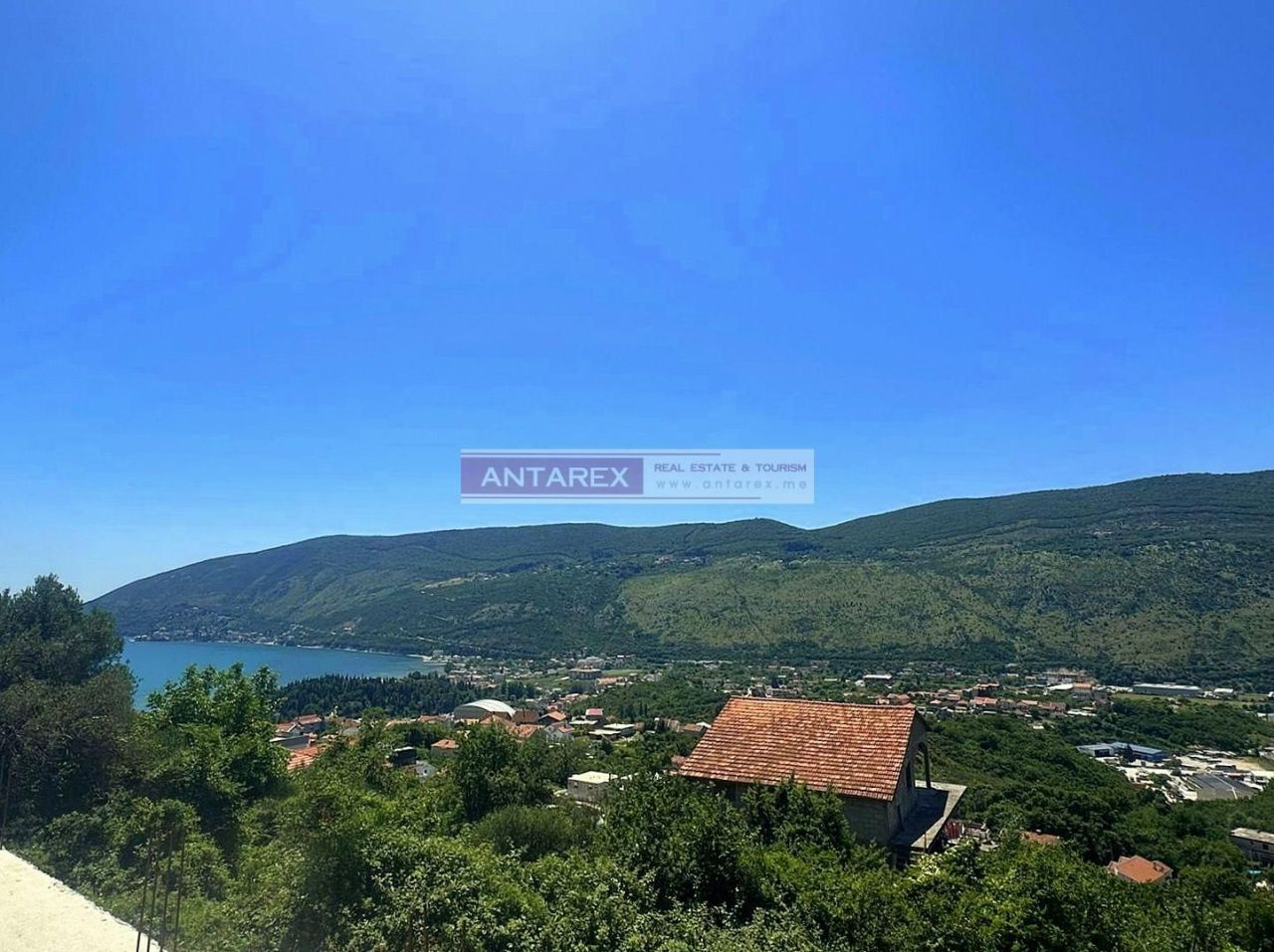 Вилла в Херцег-Нови, Черногория, 90 м² - фото 12