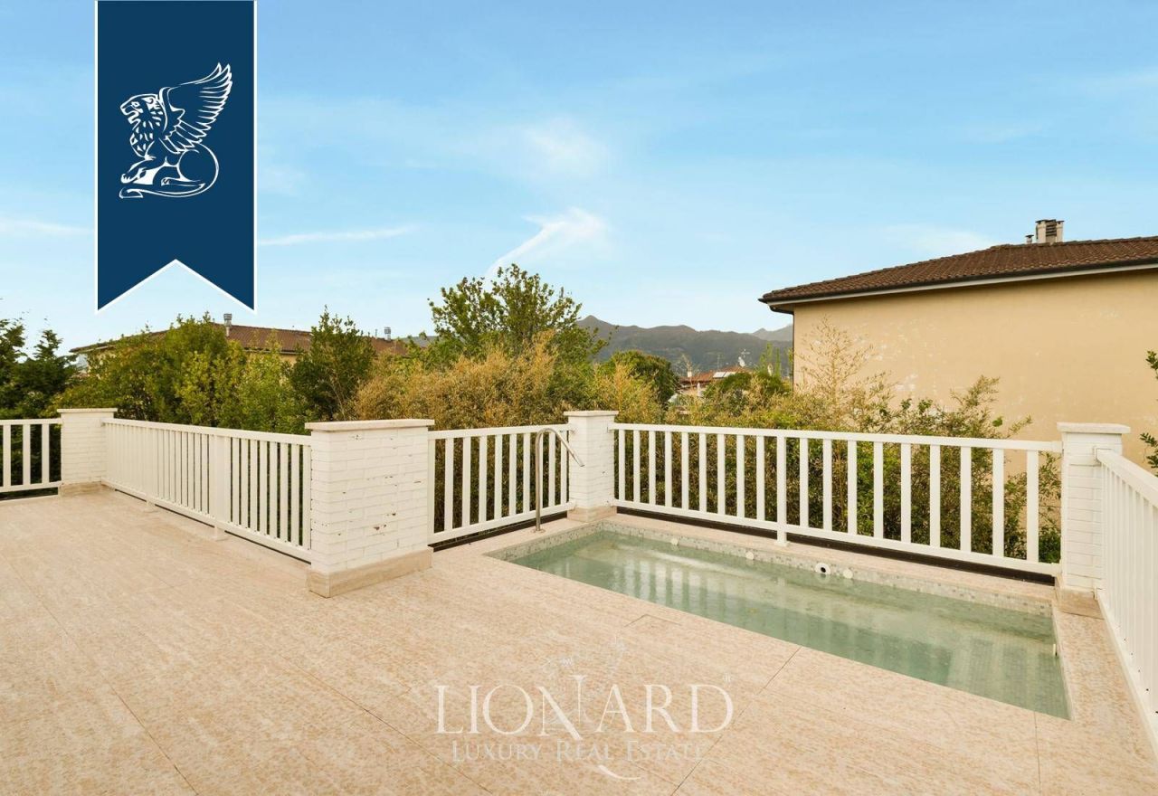 Вилла в Форте деи Марми, Италия, 250 м² - фото 15